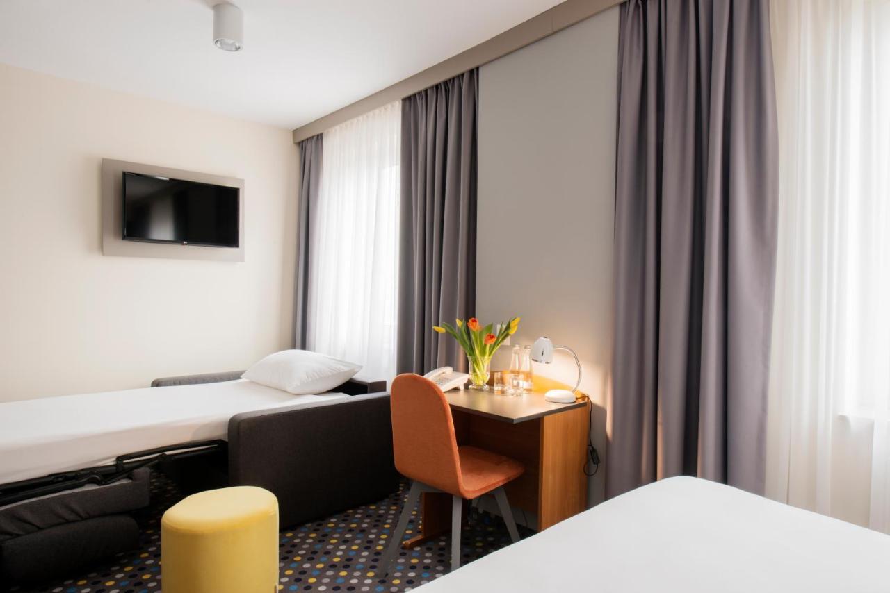 Ibis Styles Warszawa West Ξενοδοχείο Mory Εξωτερικό φωτογραφία