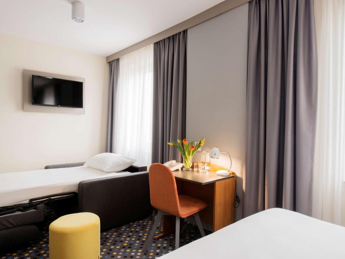 Ibis Styles Warszawa West Ξενοδοχείο Mory Εξωτερικό φωτογραφία