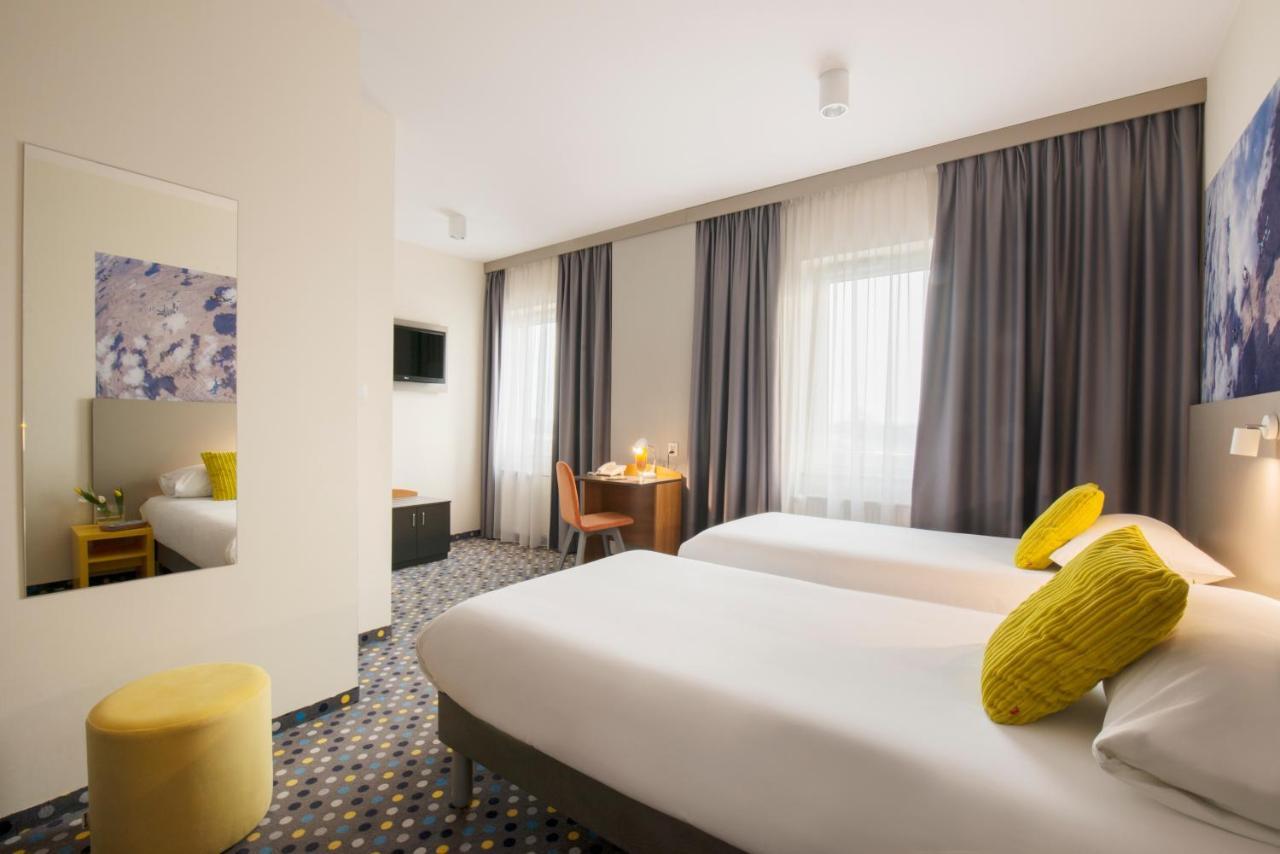 Ibis Styles Warszawa West Ξενοδοχείο Mory Εξωτερικό φωτογραφία